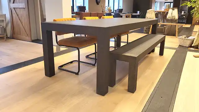 Norfolk eiken tafel gebeitst