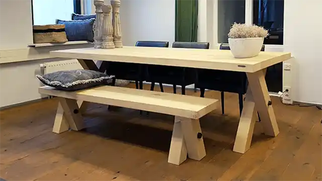 Crosskeys eiken tafel kruispoot
