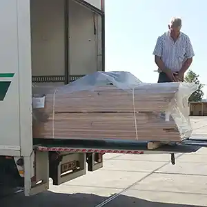 Transport van uw tafel naar uw adres