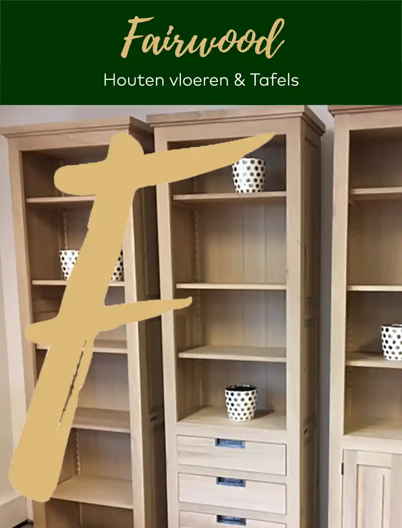 diverse houtproducten, zoals spiegels, kasten, muurplanken, sidetables, krukjes