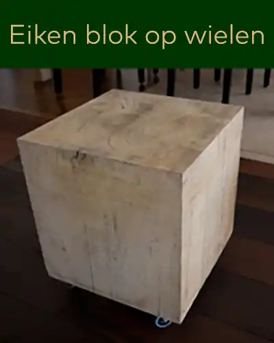 Eiken blokken op wielen