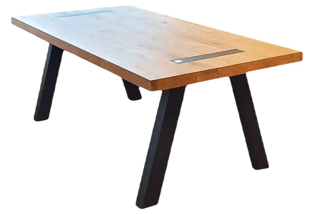 Elias eiken tafel met metalen poten zwart poedercoat