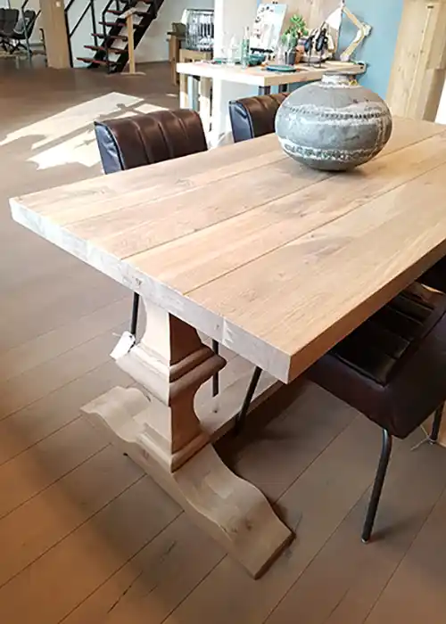 Lindisfarne eiken tafel