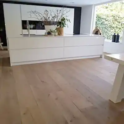 Gerookte houten vloer