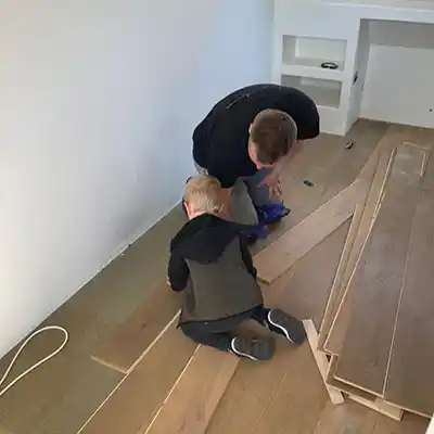 Zwevend leggen houten vloer