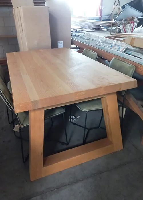 eiken eettafel angle opruiming